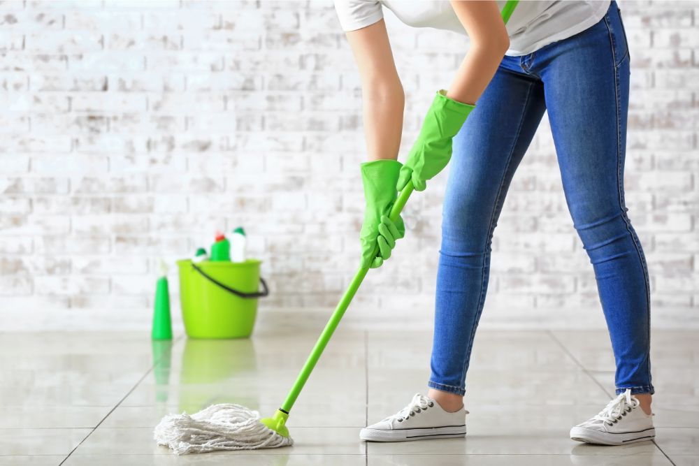 Tile cleaning | Hernandez Wholesale Flooring